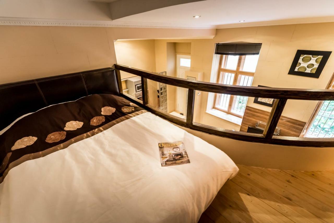 Stones And Wood With Ac Apartment Budapest